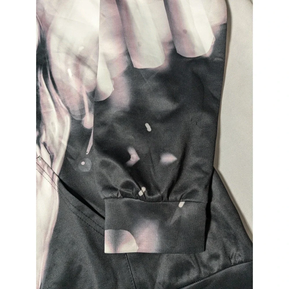 The Unbranded Brand skull allover